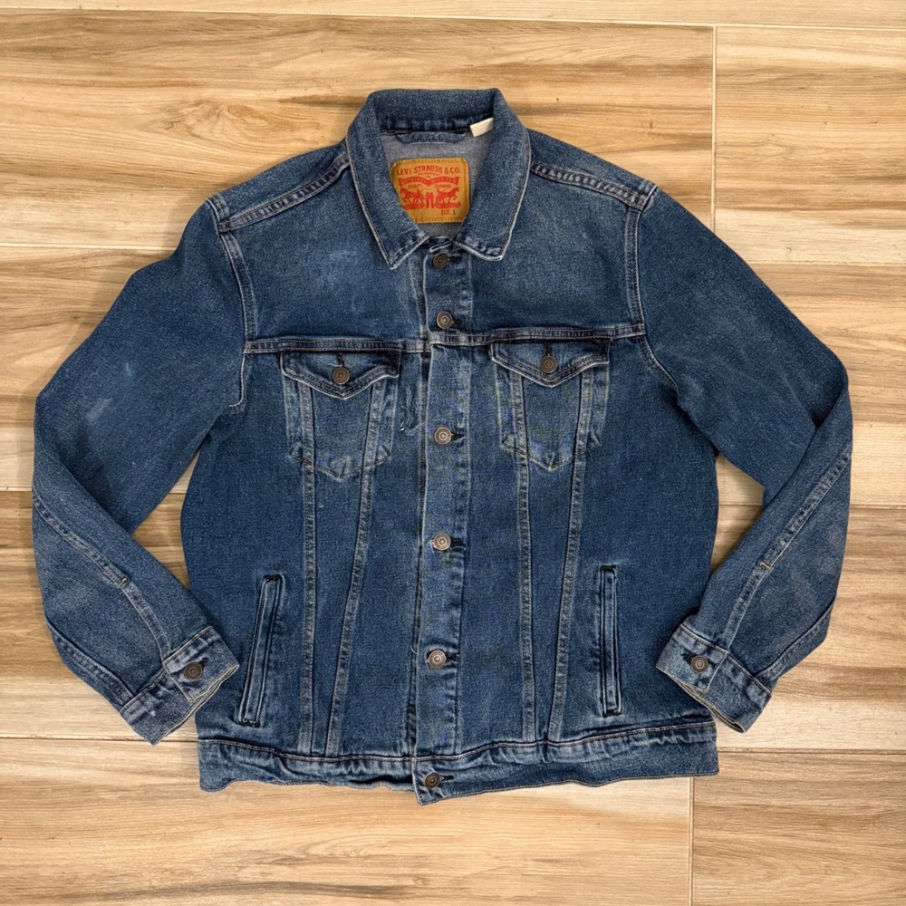 Levis Trucker Jacket Mens Large Blue Denim Button Up Medium Wash Jean Coat
